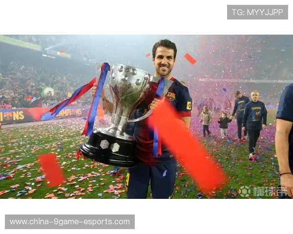 巴萨传切配合不断撕裂对手，重现梦之队辉煌时刻